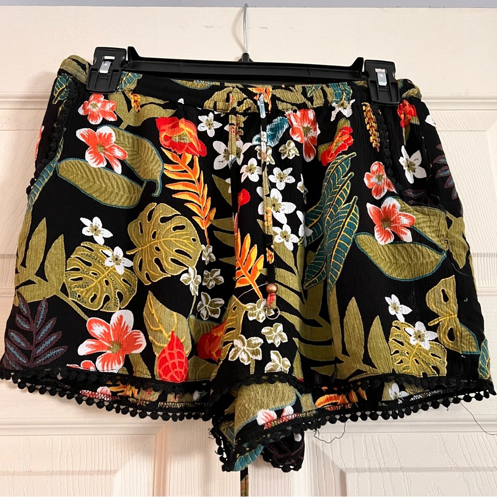 Angie shorts